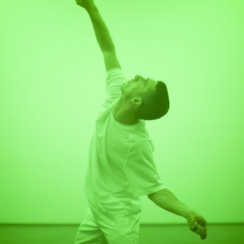 twitijele's tweet image. In Unauthorized by Iris Karayan effective sport jumps and seductive pop music video twists, with the help of a neutral exhibition atmosphere, become unexpectedly similar. We wonder where the sport ends and the dance begins #SpringForward20 #iriskarayan