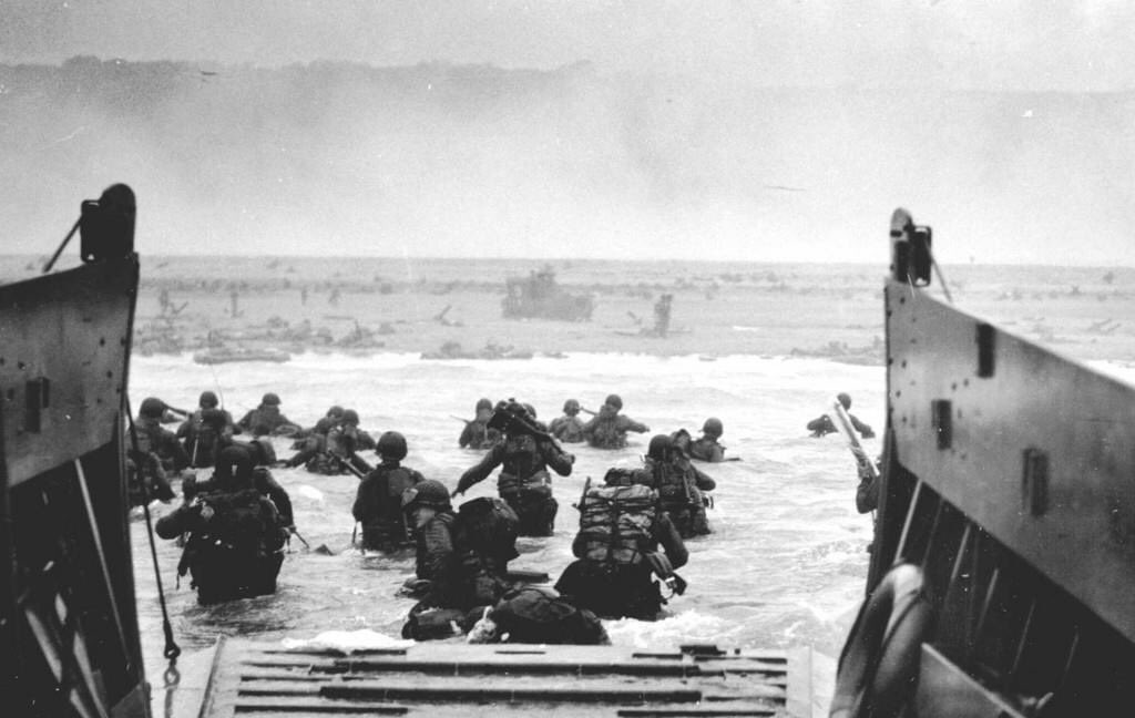 TrooperBenKs's tweet photo. 76 years ago

#Dday https://t.co/n9SEzVzNIw
