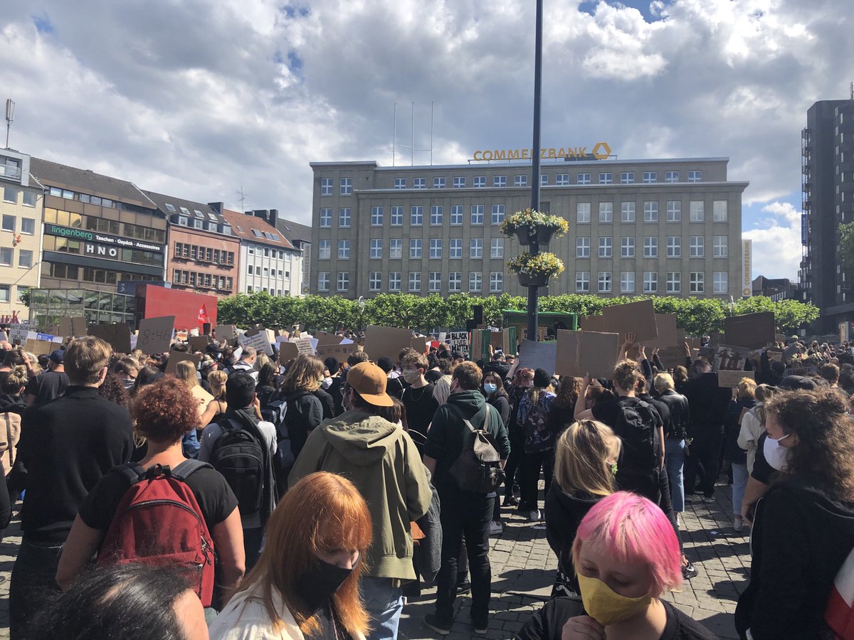 DudaLothar's tweet photo. #blacklivesmatter in Dortmund https://t.co/AhgPL7rqCr