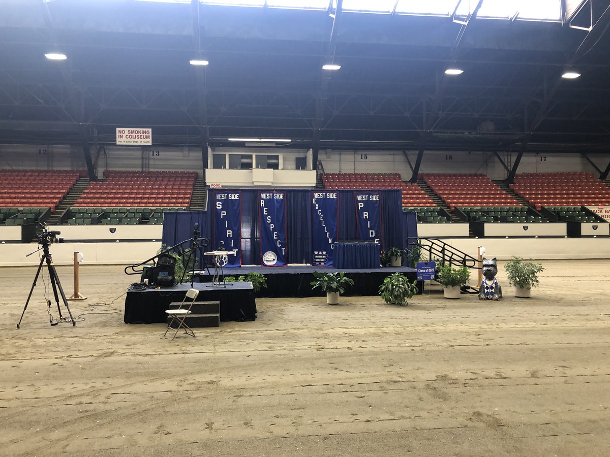 WSPS_WSHS's tweet image. We are rocking and rolling!!