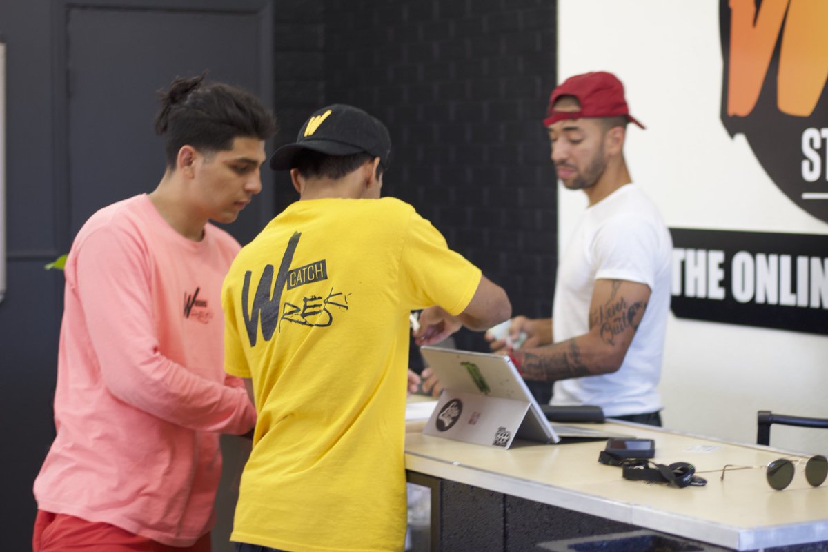 catch wrek tweet media