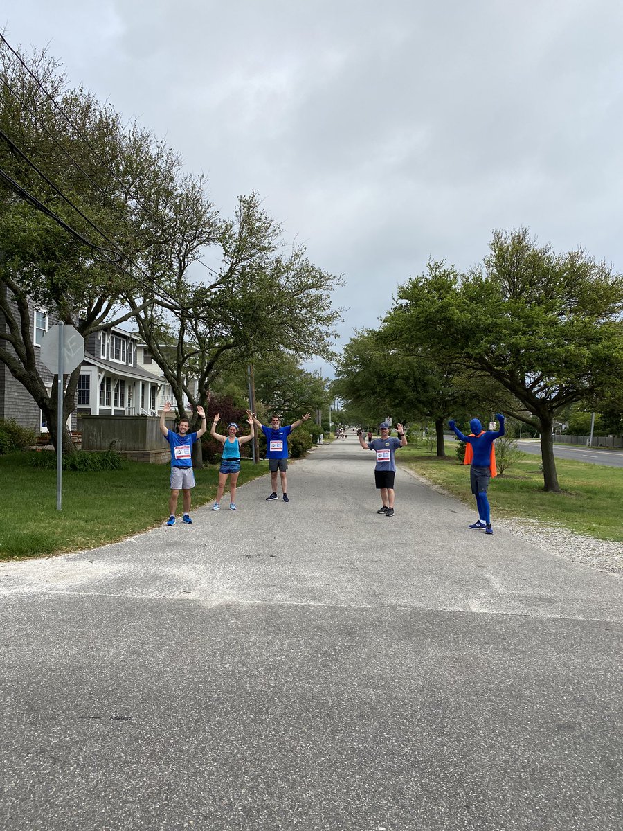 TommyboyCAN's tweet photo. Running for the @FoodbankSEVA this AM with other folks from @MarathonIT  Had a great time out there but got some strange looks. Wonder why?
#TodayAtMarathon #WeAreHungerHeroes #Marathon5KForFoodbank #757Proud Donate here https://t.co/Nvop5tXaa8 https://t.co/9C5AEnehSD