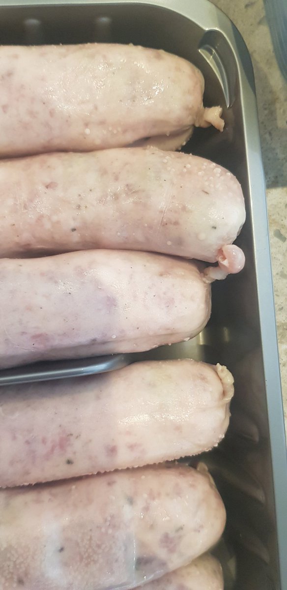 KillgallonJo's tweet photo. @TescocustomerS4 bought 3 packs of sausages with date of 7th June. 2 packs have white speckled all over them https://t.co/iwwE7cM46u