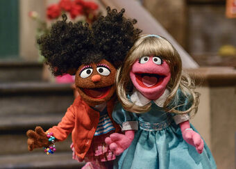 Sesame Street has a long and complicated history of constructing blackness through muppets. This muppet, Gabrielle, was in one S48 episode but was front and center in today's #CNNSesameStreet. I'd love to see @sesamestreet give her a more prominent and permanent role on the show.