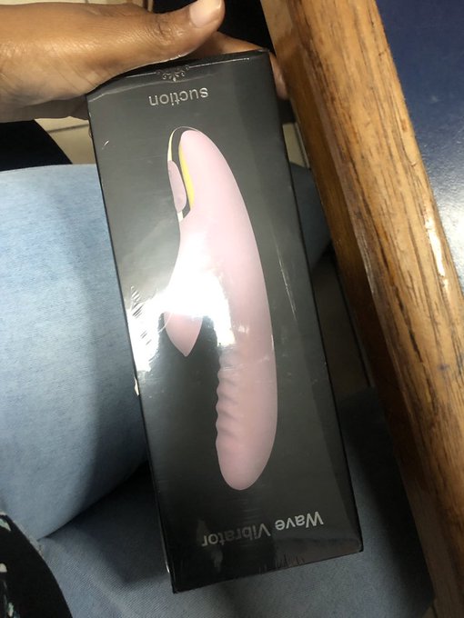 I got a new toy 😍😍 https://t.co/dGTrmk7fR7<a href="/tag/newprofilepic"class="tags"><span>#newprofilepic</span></a>