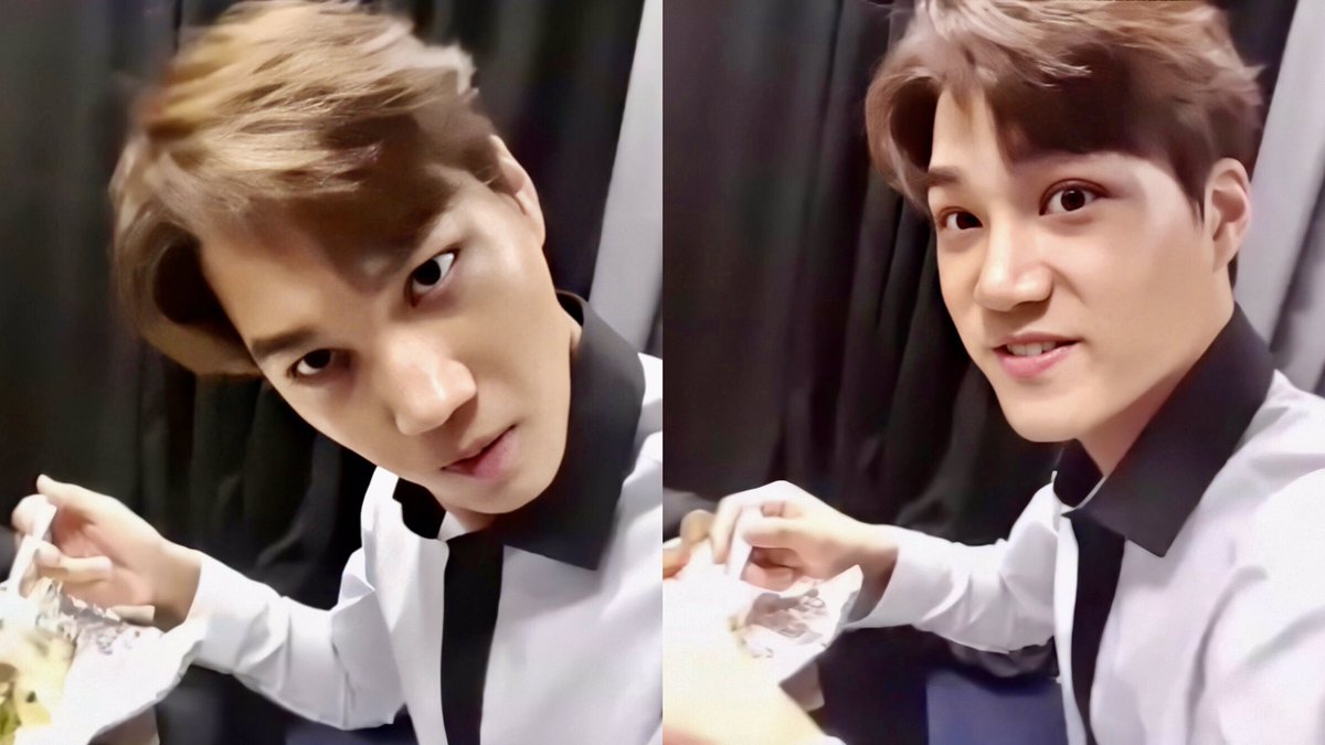 94KD93's tweet photo. jongin: nyam nyam nyam 😋 https://t.co/FQzQHP0sWo