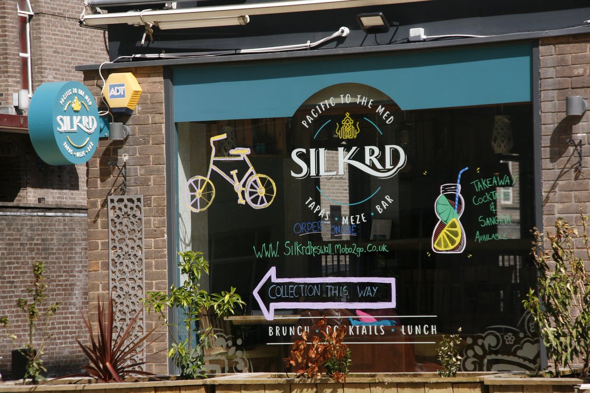 Dave The Pap tweet media