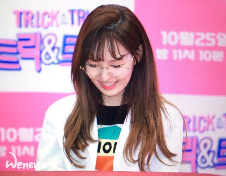 GODGLASSIDOL's tweet photo. 87. 레드벨벳(Red Velvet)-웬디님 https://t.co/jSLpmZCRlC