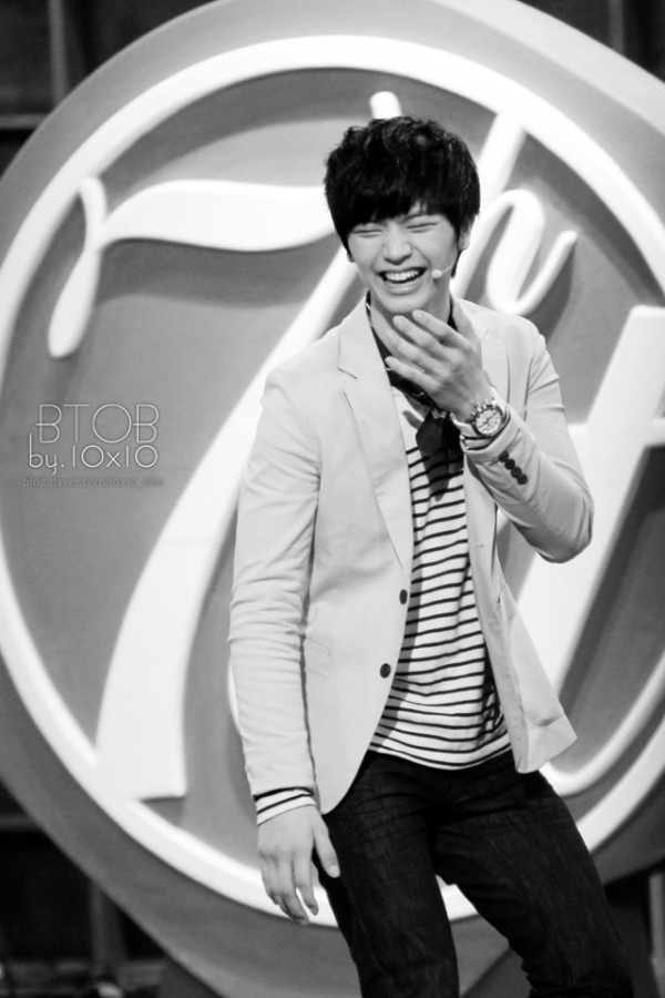 ᴅ-526throwback to 120606 sungjae  3000 days with btob 