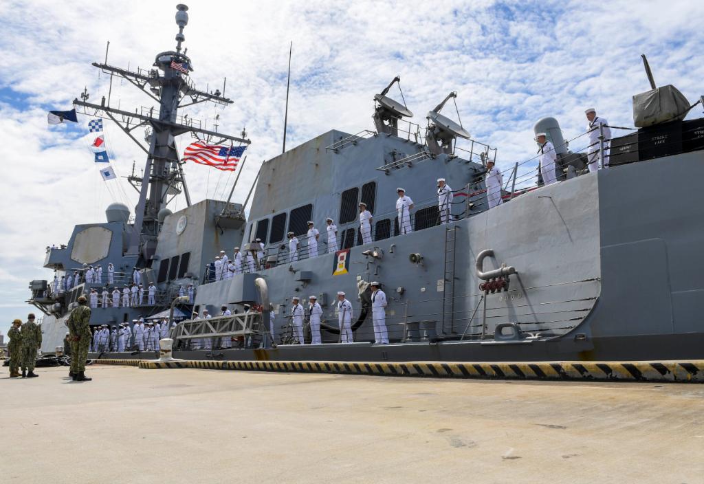 Welcome home shipmates! Liberty Call, Liberty Call, you have earned it. 

Sailors aboard #USSNormandy and USSForrestSherman return home to Norfolk, Va., June 5th, after nine months deployed to multiple regions of the 🌎.

Details: ➡️  navy.mil/submit/display…