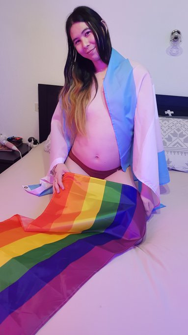 Happy pride! DM me to order custom works and Come chat to see more at https://t.co/8287zOjL3j #NakedUnderMyArmour<a href="/tag/nsfw"class="tags"><span>#nsfw</span></a><a href="/tag/tgirl"class="tags"><span>#tgirl</span></a><a href="/tag/ts"class="tags"><span>#ts</span></a><a href="/tag/tg"class="tags"><span>#tg</span></a><a href="/tag/nakedundermyarmour"class="tags"><span>#nakedundermyarmour</span></a>