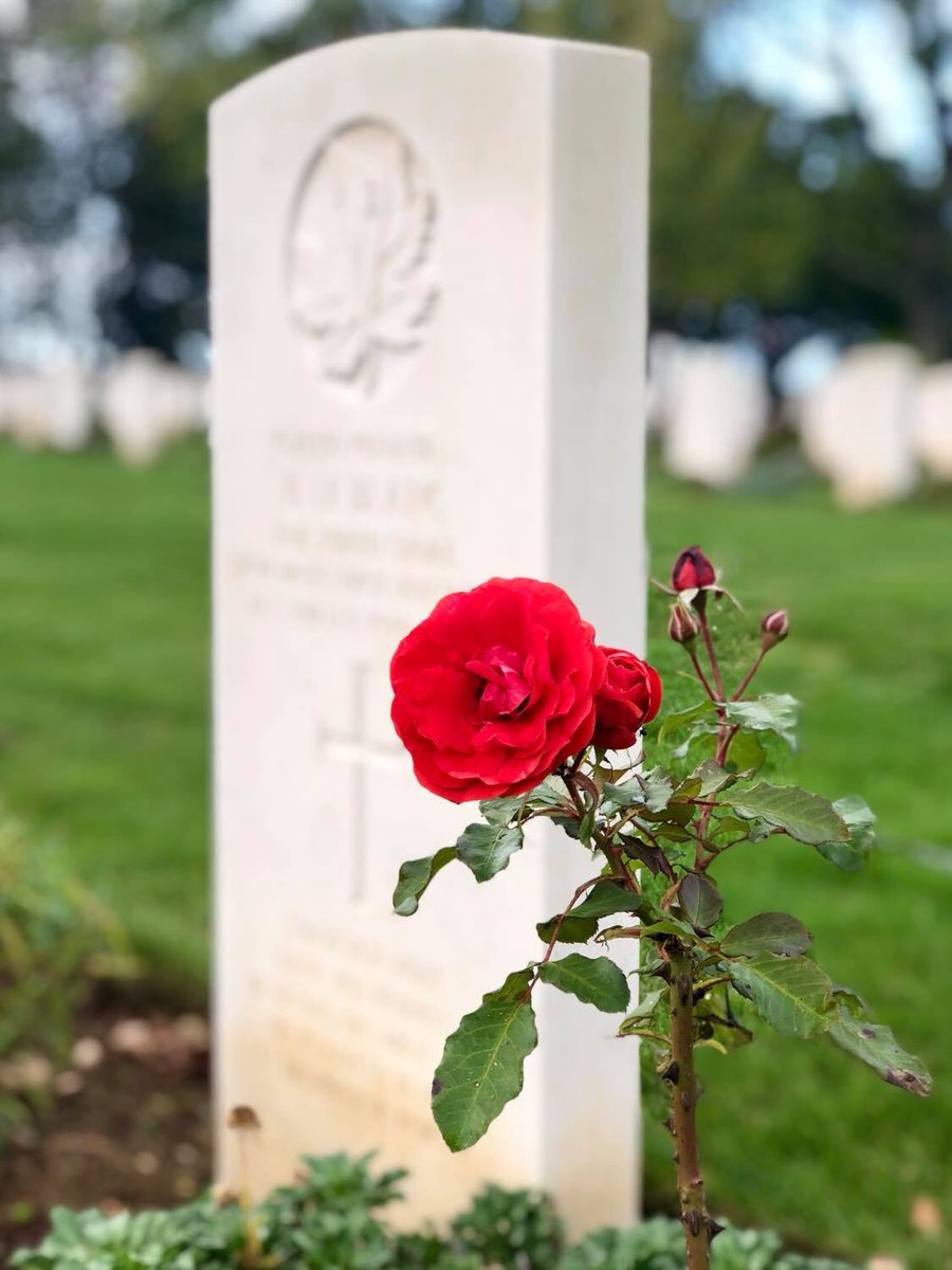 TorSunphoto21's tweet photo. #DDay #DDay76 #LestWeForget #CandianForces #CanadaRemembers @CanadianForces #JunoBeach #CanadaHouse #BenySurMers  images from Oct 2019 visit to #Normandy https://t.co/uIazLeBNWZ