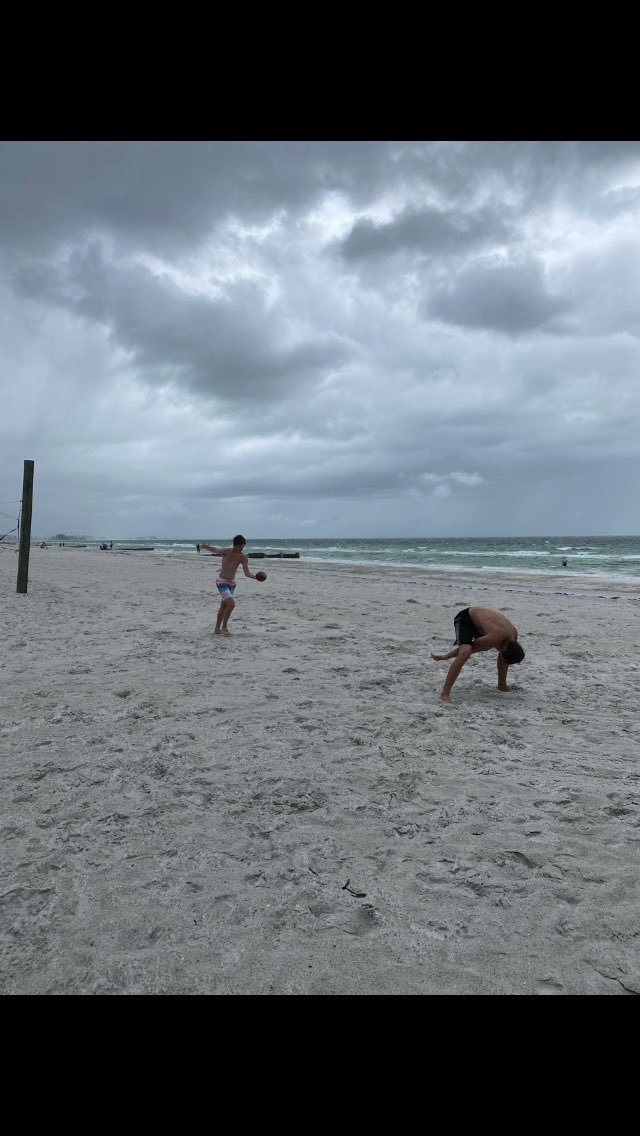 OsceolaFHS_FB's tweet photo. Great week of work and we aren’t done yet. Love seeing our guys find a way to get work in #RiseAsOne #WelcomeToTheProcess #WarriorsRise https://t.co/5T5vVSUB8f
