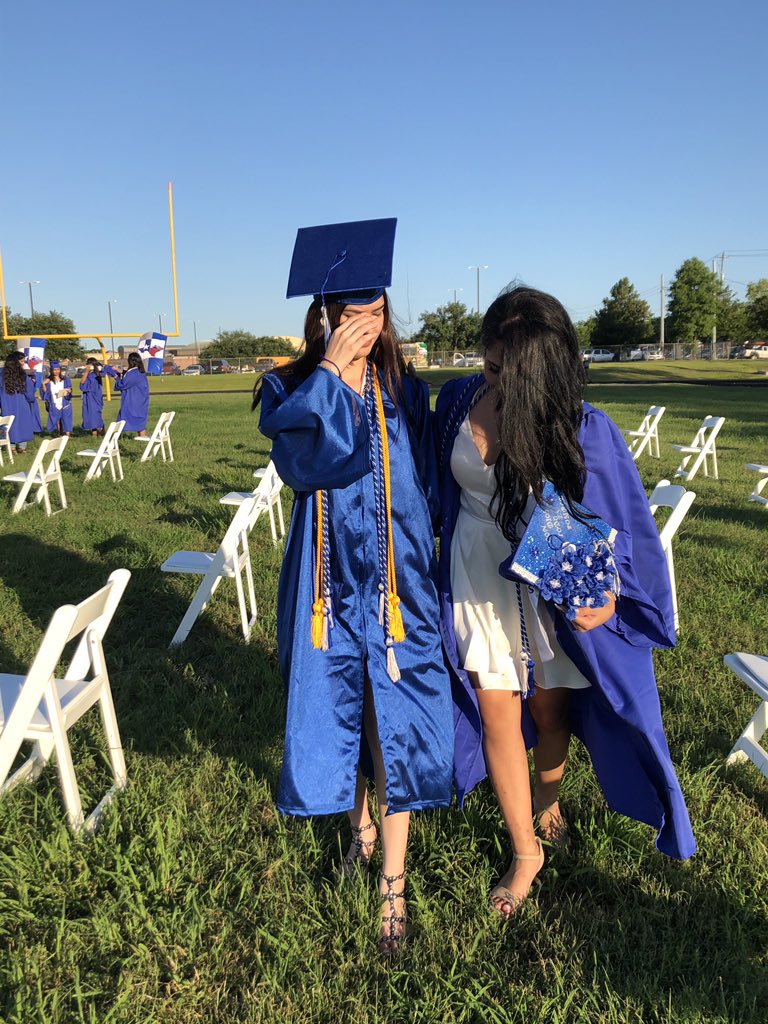 cherlybonilla's tweet image. I finally did it! #Classof2020