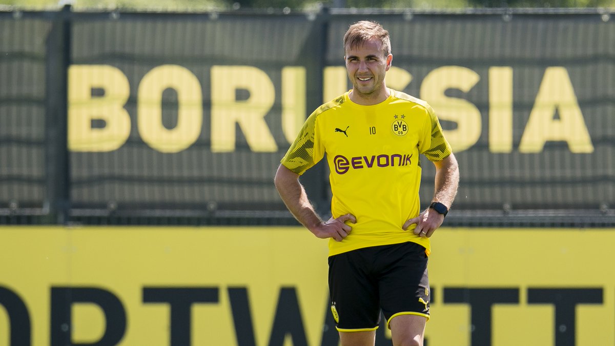 Borussia dortmund » kader 2020/2021. Dortmund Bvb Kader 2020 - Borussia Dortmund On Twitter ℹ Mariogoetze Fehlt Heute Aus Privaten Grunden Im Bvb Kader Er Weilt An Der Seite Seiner Frau Im Krankenhaus Wo Die Beiden Ihr Erstes Kind Erwarten Bvbbsc Https T Co Tlhsv4rfwi