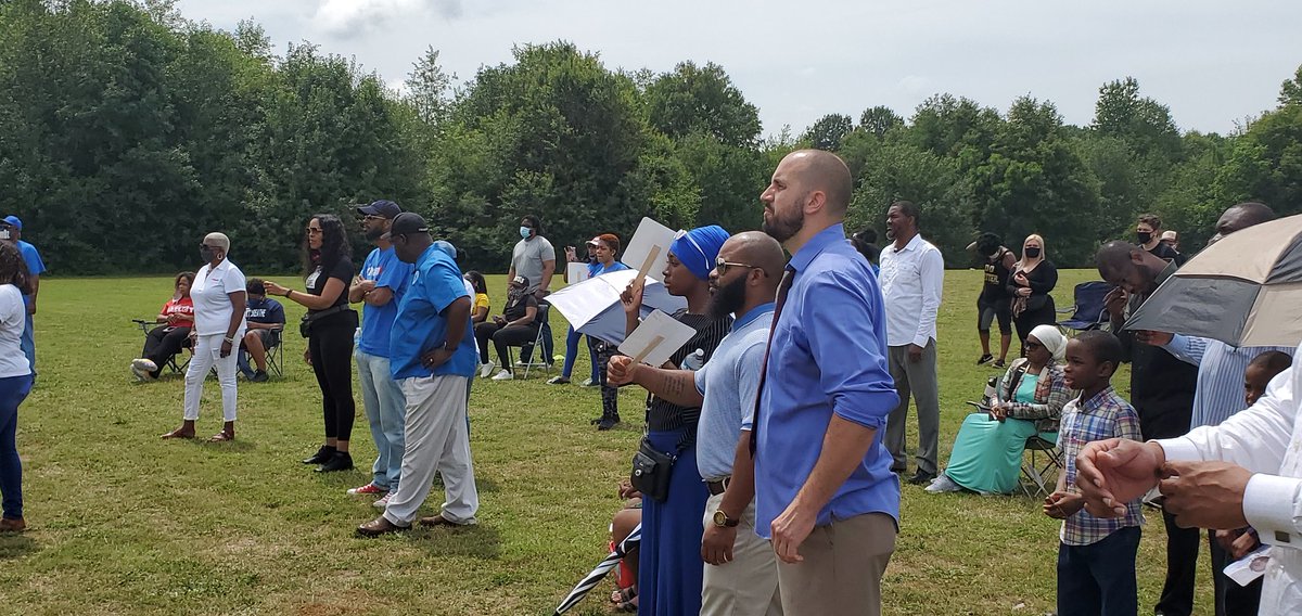 PastorTonySmith's tweet photo. #MOOW We are here to make a difference.. keeping the cause in front us...While moving toward the completion our justice and freedom! @2micsandamind @shelleywynter1 @SpeakerPelosi @SenWarren @SenateGOP @senatemajldr @WhiteHouse @HouseGOP @senatemajldr @RepMaxineWaters @ https://t.co/3nSPMl5ikl