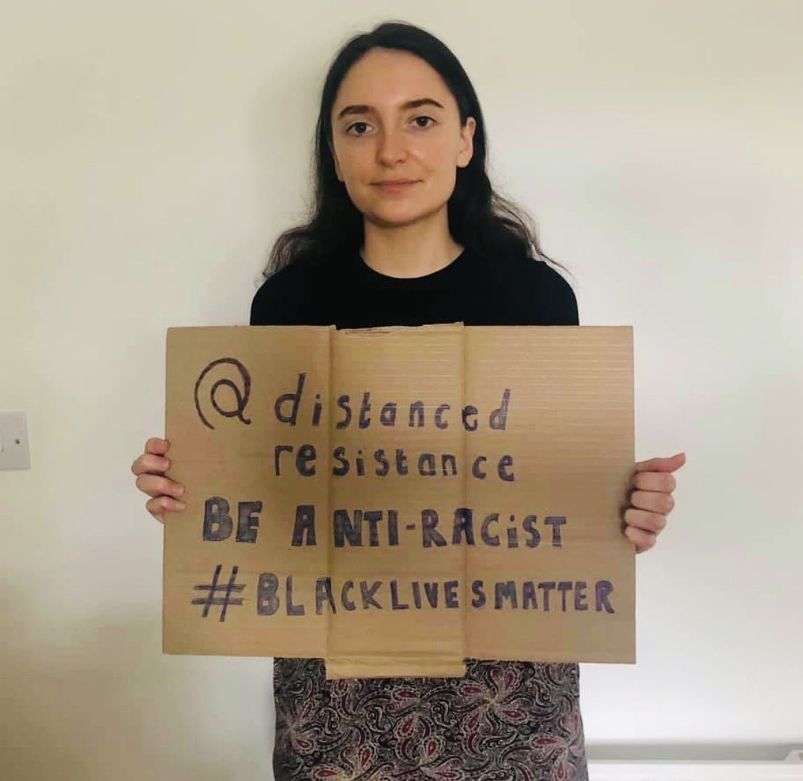 DistancedR's tweet image. @DistancedResistance
@DistancedR
#distancedresistance
#georgefloyd
#racialjustice
#TakeAKnee
#BlackLivesMatter
#saytheirnames
#socialdistancing
#protests2020 @jennypeel1703