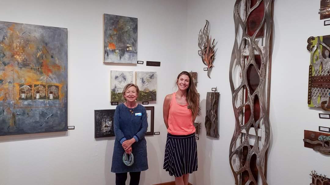 Gallery4Fargo's tweet photo. Day 2 of our Re-Opening weekend continues today. Gallery 4 artists Liz Walberg and Karman Rheault have each of their featured art mediums on display. Wall collage, mixed media, metal & jewelry.
Open Sat 10a-5:30p
#localartists #gallery4 #FargoMoorhead #downtown #rheault #walberg https://t.co/x1l5glkwXS
