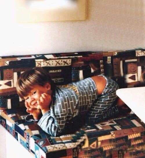 arinharryy's tweet photo. baby harry styles; a cute thread https://t.co/qRlMHX7avo