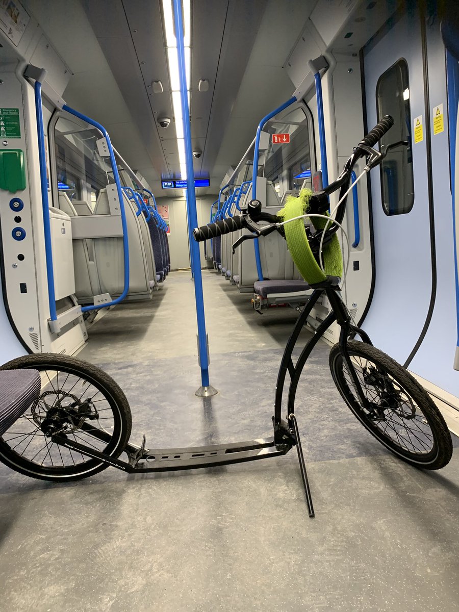 “Don’t go to work, go to work, don’t take public transport, go to work, stay home, don’t go to work....” #kickscooter #localbusiness #supportsmallbusiness