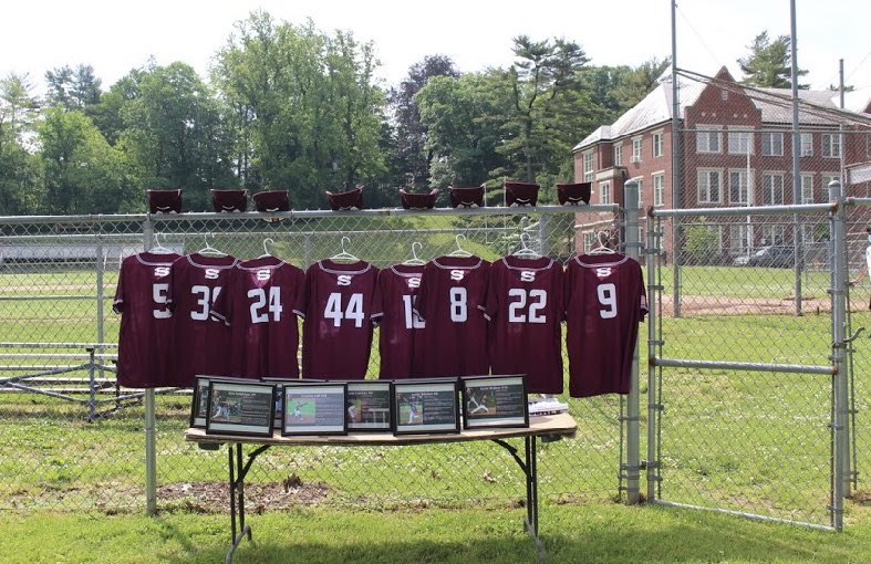 coachweigel23's tweet photo. A great day for Raider seniors, good luck next year! https://t.co/YpHSfoEPm7