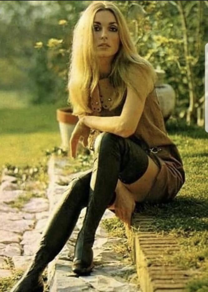 Sharon tate sexy
