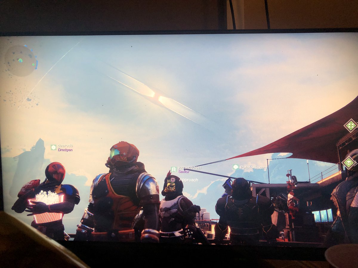 PeoplesSystem's tweet image. @Bungie you lied lol waiting patiently even got popcorn.