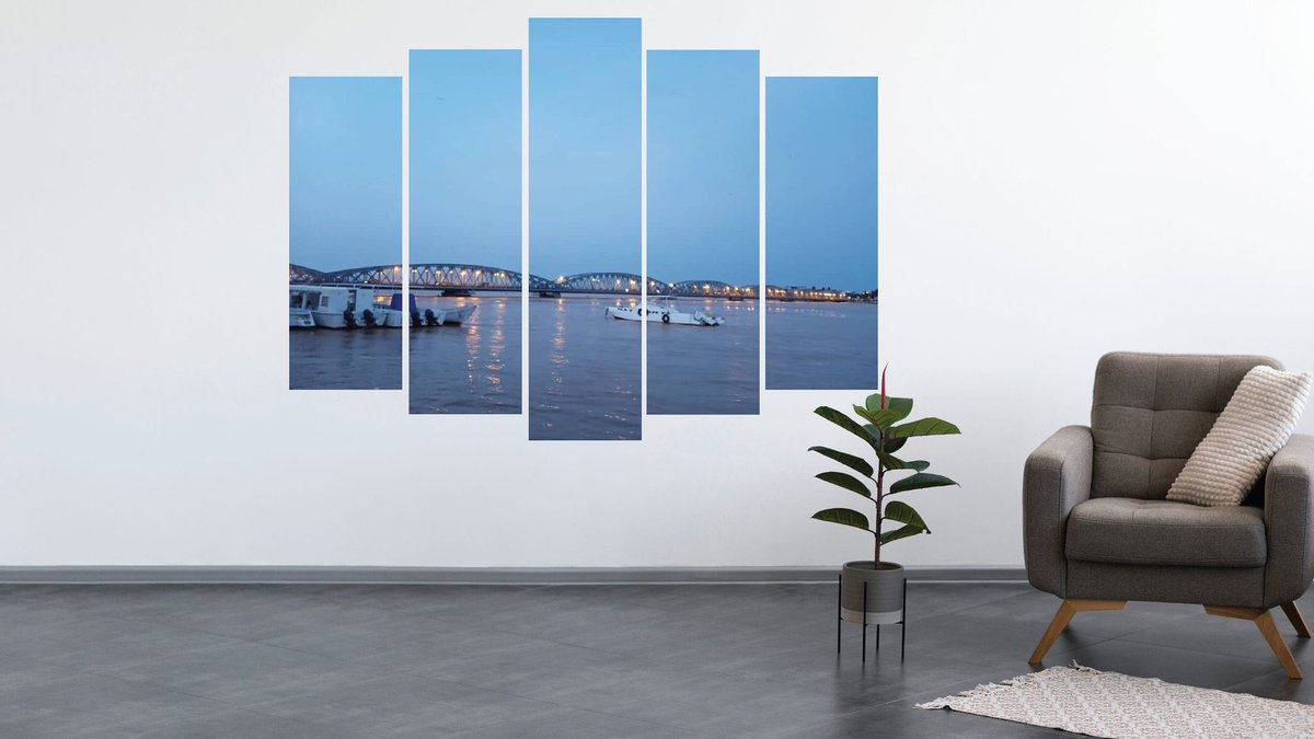 OhCNafi's tweet photo. Bonjour Twitter, 
 @Samygraphiste Fait ces jolis Tableaux issus de ses propres photographies 
Pour les tableaux de 1m50x1m 
Prix : 45mil
Pour les tableaux de 1m20x70cm 
Prix: 35mil
#Rtapprecies https://t.co/gKL5HjbqC7
