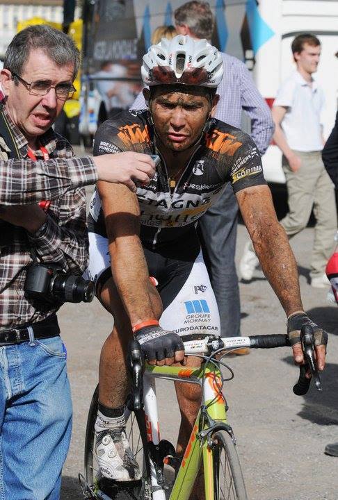 be_celt's tweet photo. #RIP Jérome Le Gall @LeTelegramme @TelegrammeSport  ce passionné des mots, des gens et du cyclisme 
Les mots du champion @Danielmxm  pour son ami
https://t.co/eijCAUBA0N https://t.co/d5JH1XCq3H