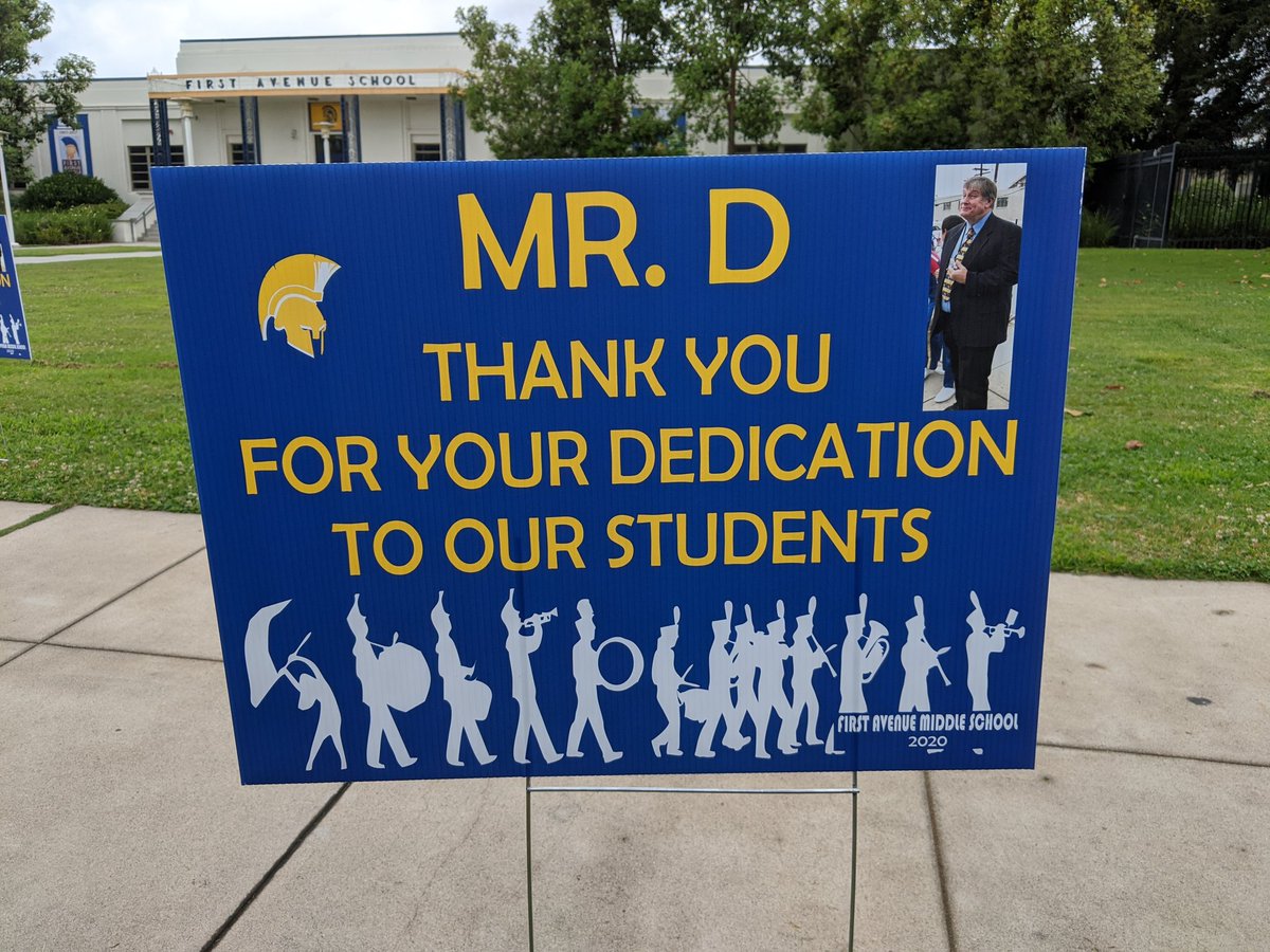 SifuFentonFong's tweet photo. Mr. Mike Danielson's retirement parade has started! @ArcadiaUnified @FirstAveMS @FirstAveTheatre Thank you Mr. D for caring and making a difference! https://t.co/ZabB1QDji4