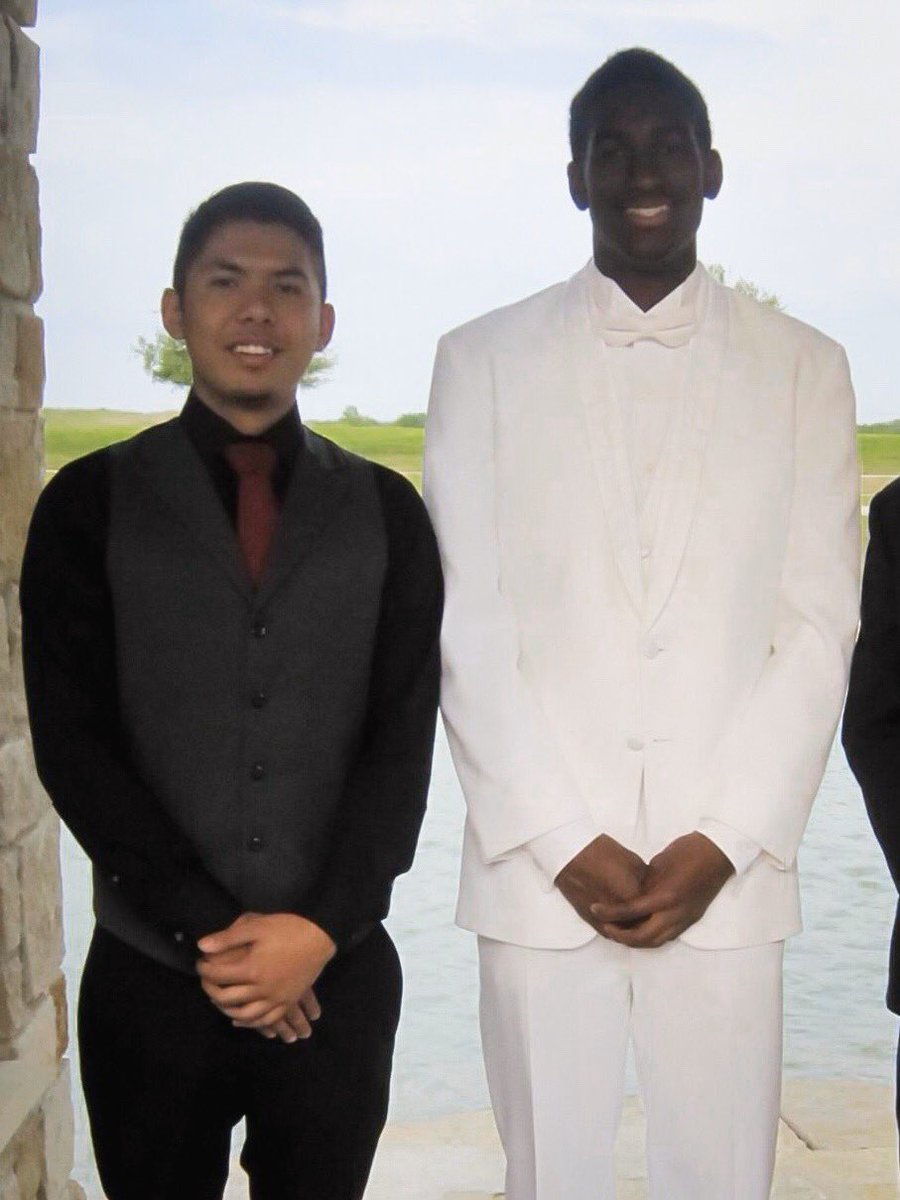 jxroze's tweet image. Happy 23rd birthday brother. Not a day goes by where I don’t miss you and all the memories we’ve shared, but I know that you’re in a better place now. I love you, and pray that you’re smiling down on all of us 💙
@kaayfour #k4ever