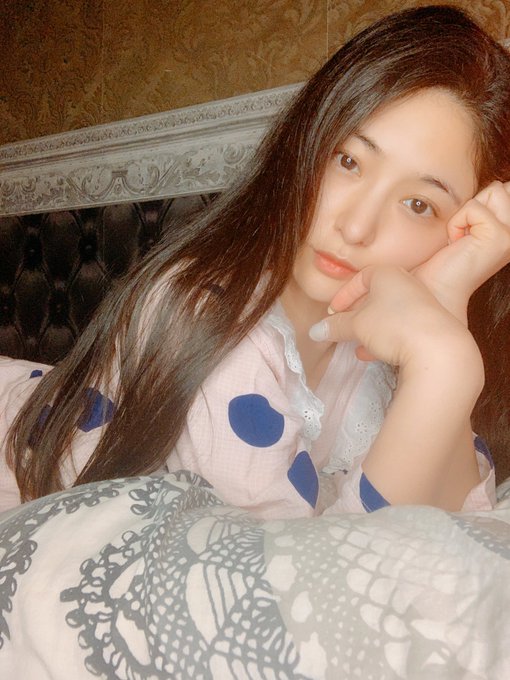 寝みゅい&hellip;ﾎﾞｰｯ( ꒪⌓꒪)無表情( ꒪⌓꒪)  おやちゅぴ🐏🐏🐏🐏 https://t.co/650WFf94in