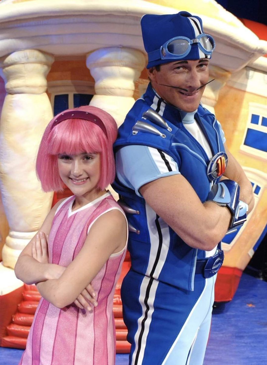 ScreenMix's tweet photo. هل يتذكر احدكم Lazy Town؟ https://t.co/X5lgxNo6Cu