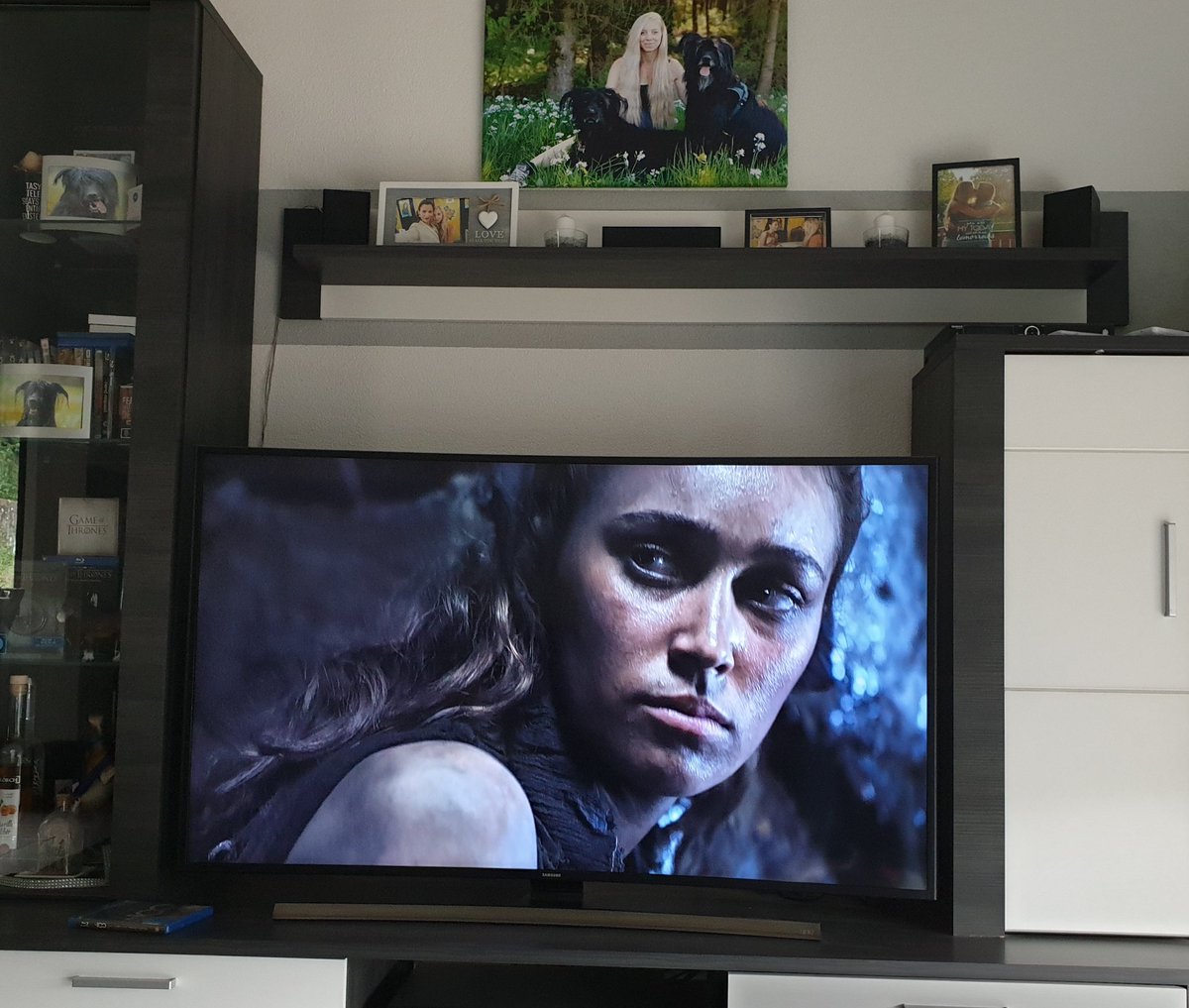 "What's your Name?" - "Lexa !"
Back to the good old times. 
Rewatching the rise of the legendary Heda Lexa kom Trikru. With my babe <a href="/hedaswifey/">Deku sounds like “I can do it!“</a> #Lexa #Clexa