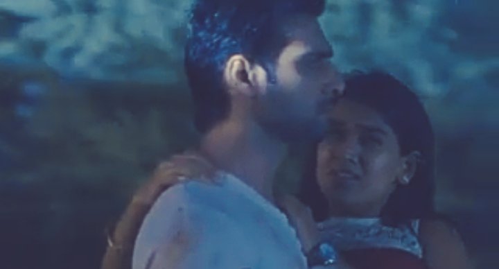 Nafraton me mili tu muje iss tarah dil ye samaal na saka.. Tere baaton me ha ajeeb sa nasha badli ye manmarzian...These lines of OST hits hardThe way he carried her  #Manmarzian |  #Ardhika