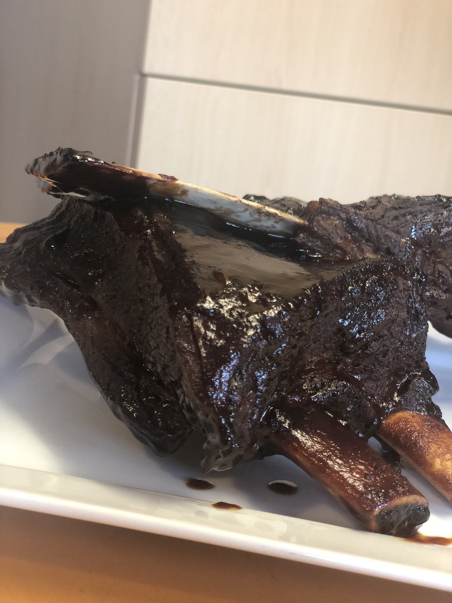TDyos's tweet photo. Thank you @jamesmartinchef for this awesome Jacobs ladder of beef recipe,delicious ! thank you @StiltonButchers for this cracking piece of meat, top quality as always !! #beef #ribs https://t.co/IH1Libibkj