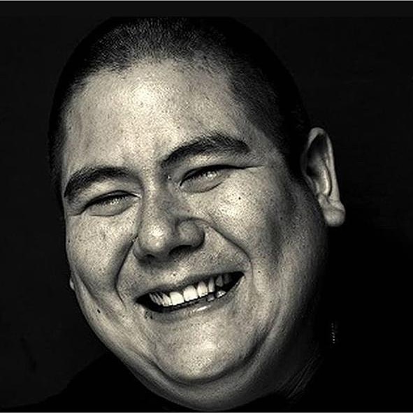 Querido Ciro, no tenemos palabras de agradecimiento por todo tú apoyo y aporte al Sector Gastronómico Chileno. Tú alegría y sonrisa en la memoria de todos los afortunados que tuvimos el gusto de conocerte. 
Nuestro sentido pésame, el equipo de Aquavitae Chile SpA.