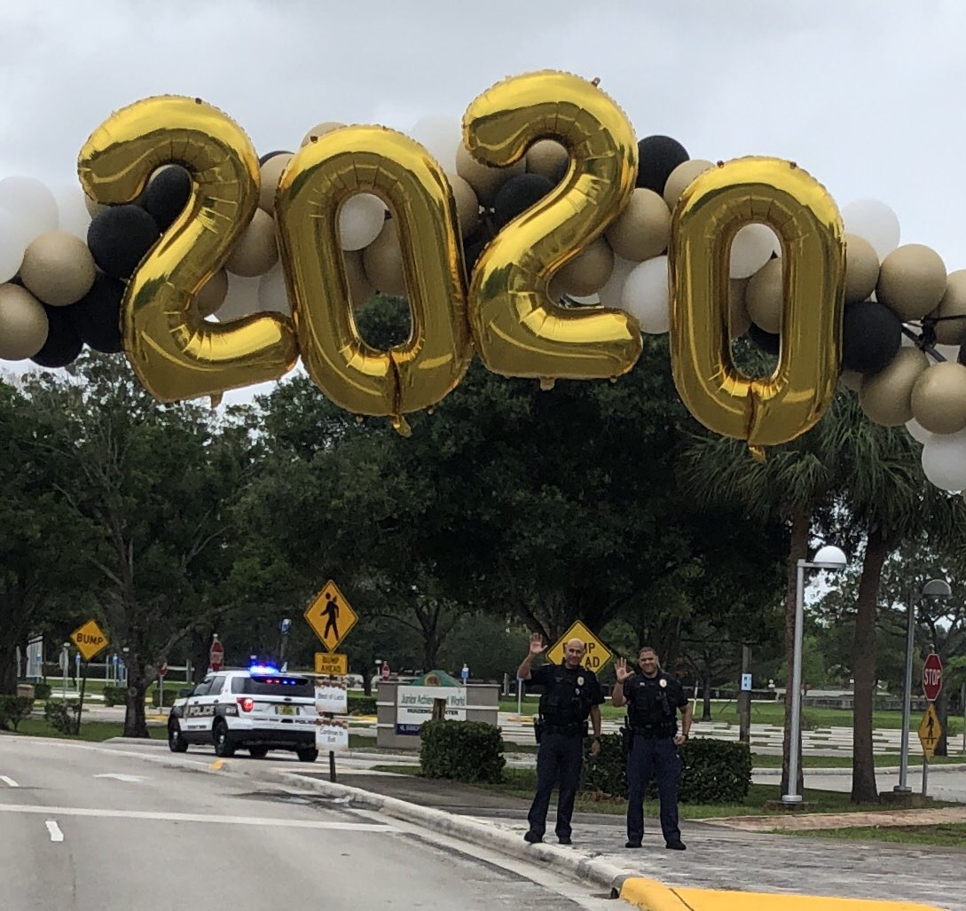 CoachRidinger's tweet photo. #thank you City of Coconut Creek for bringing so many smiles to our seniors, families and faculty today #2020#CTA #ChooseCreek♥️ https://t.co/ZFFQDAnrbr