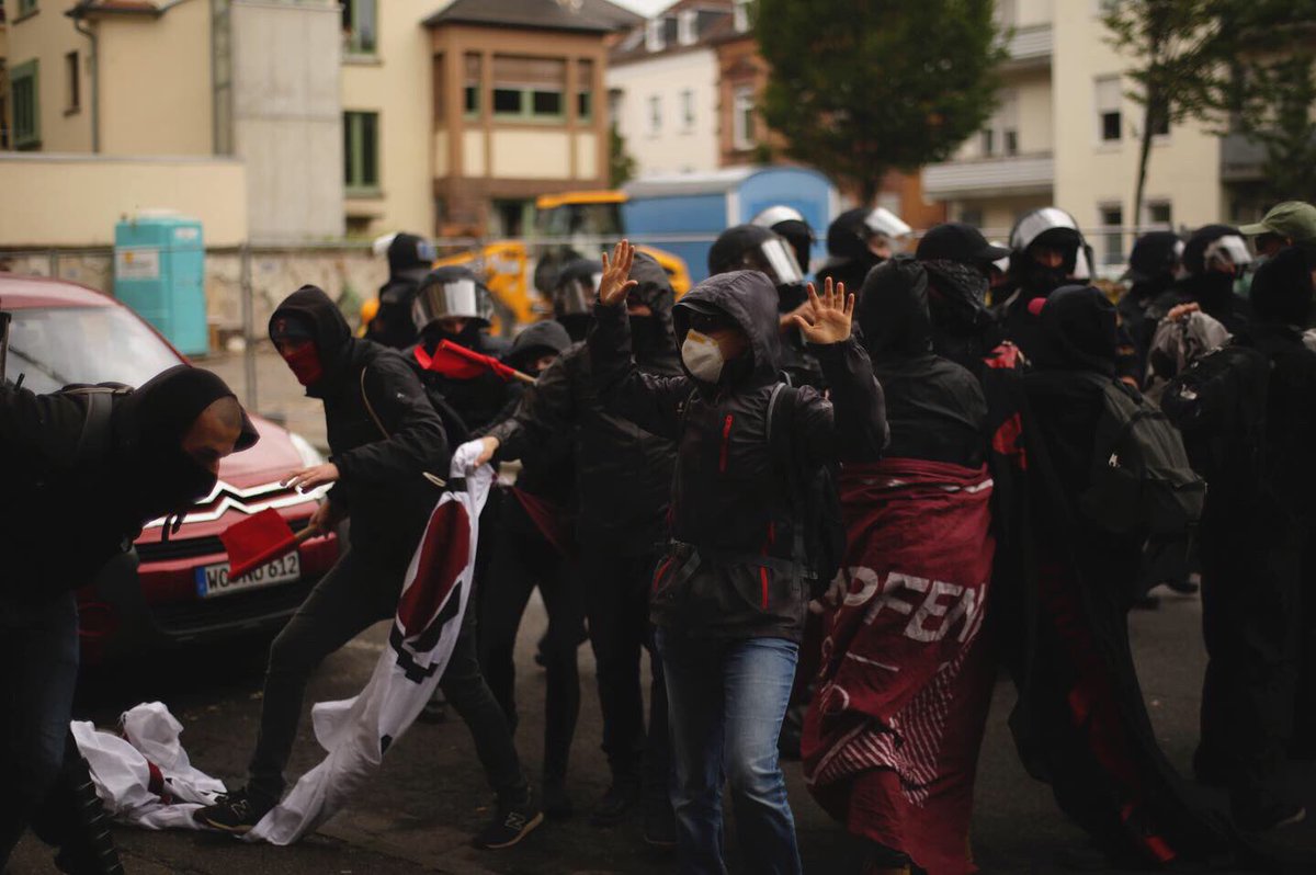 RatzReininghaus's tweet photo. Eindrücke vom heutigen #notddz in #Worms #antifa #nonazis #noracism #nonpd https://t.co/RgDUTzgvrV