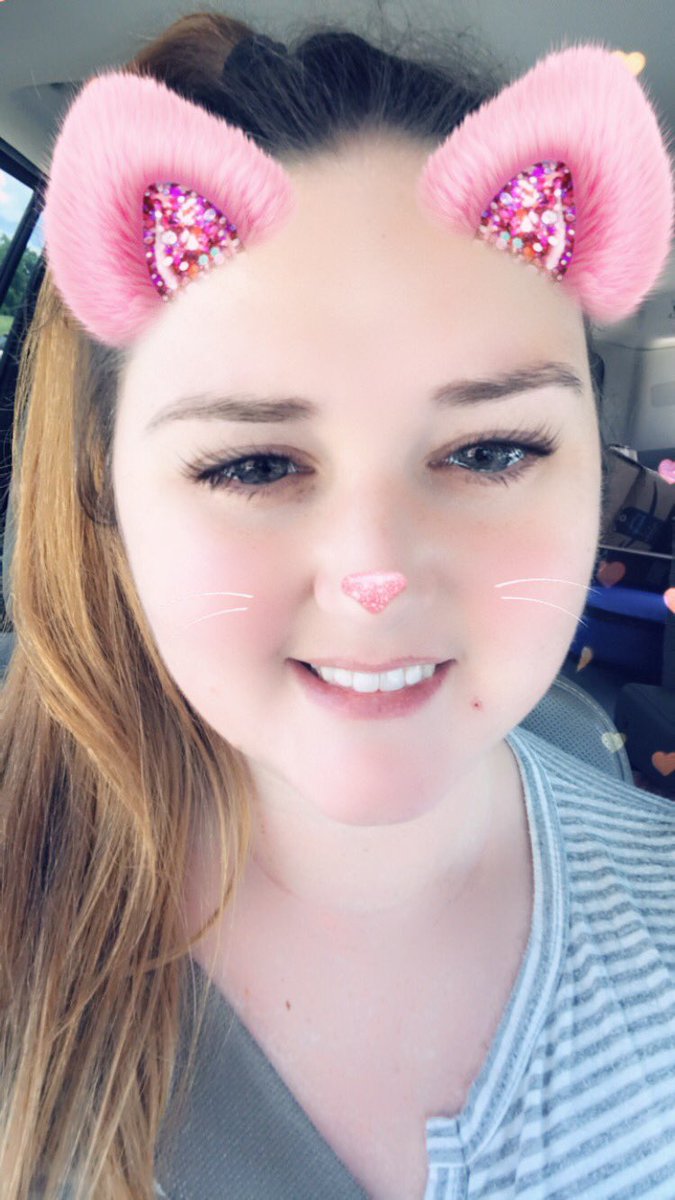 LindsayChargois's tweet photo. Happy Saturday! #funfilter #wearehemmenway @HemmenwayStreak https://t.co/32LTrx0Kpa