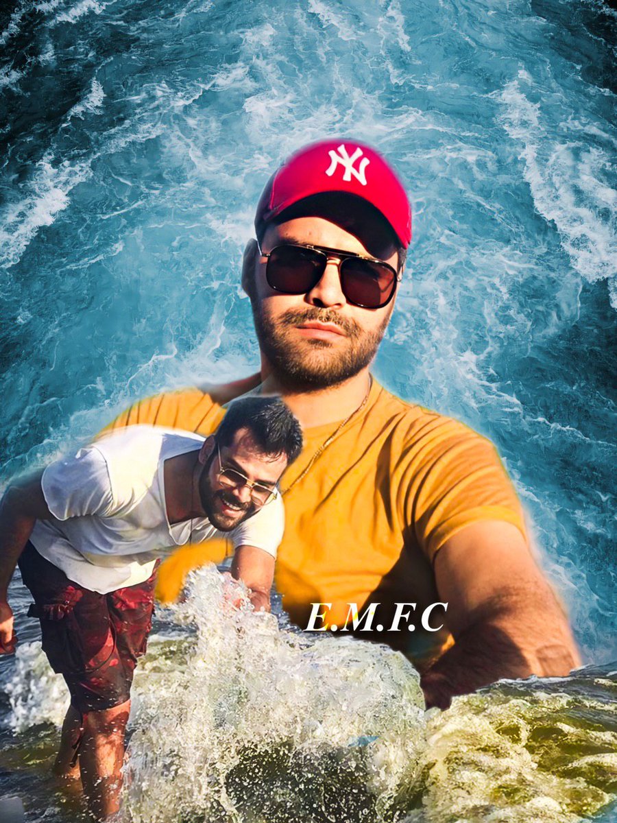 gözlerin en bakışında
bir en deniz,
ve denizin en gözünde
bir bakış, o sensin deniz..

o bakışa ben baktım
deniz bakışındaydı, bıktım
bakışındaydı gözleri,
gözlerindeydi deniz…