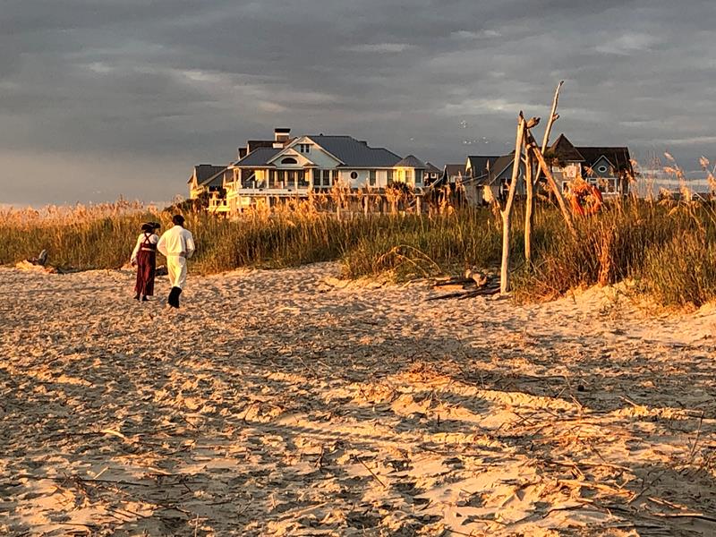 My friend, Jennifer, is a finalist in Bald Head Island Limited Property Management’s Story Contest. Help me... flip.to/r/8e4cx