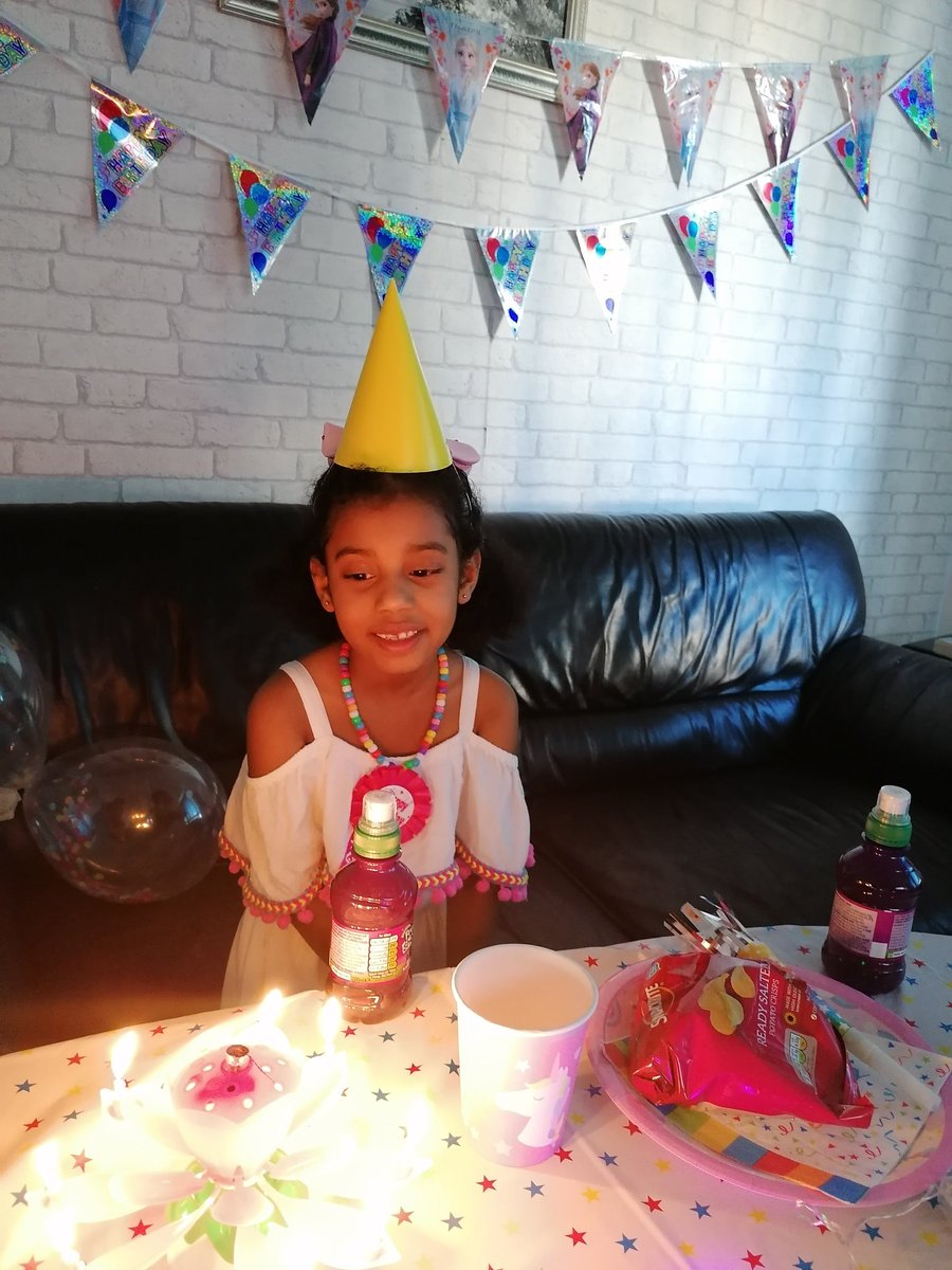 Nancy87247258's tweet photo. @UpdatesMcArthur it is Maria's birthday https://t.co/biEXymeHPq