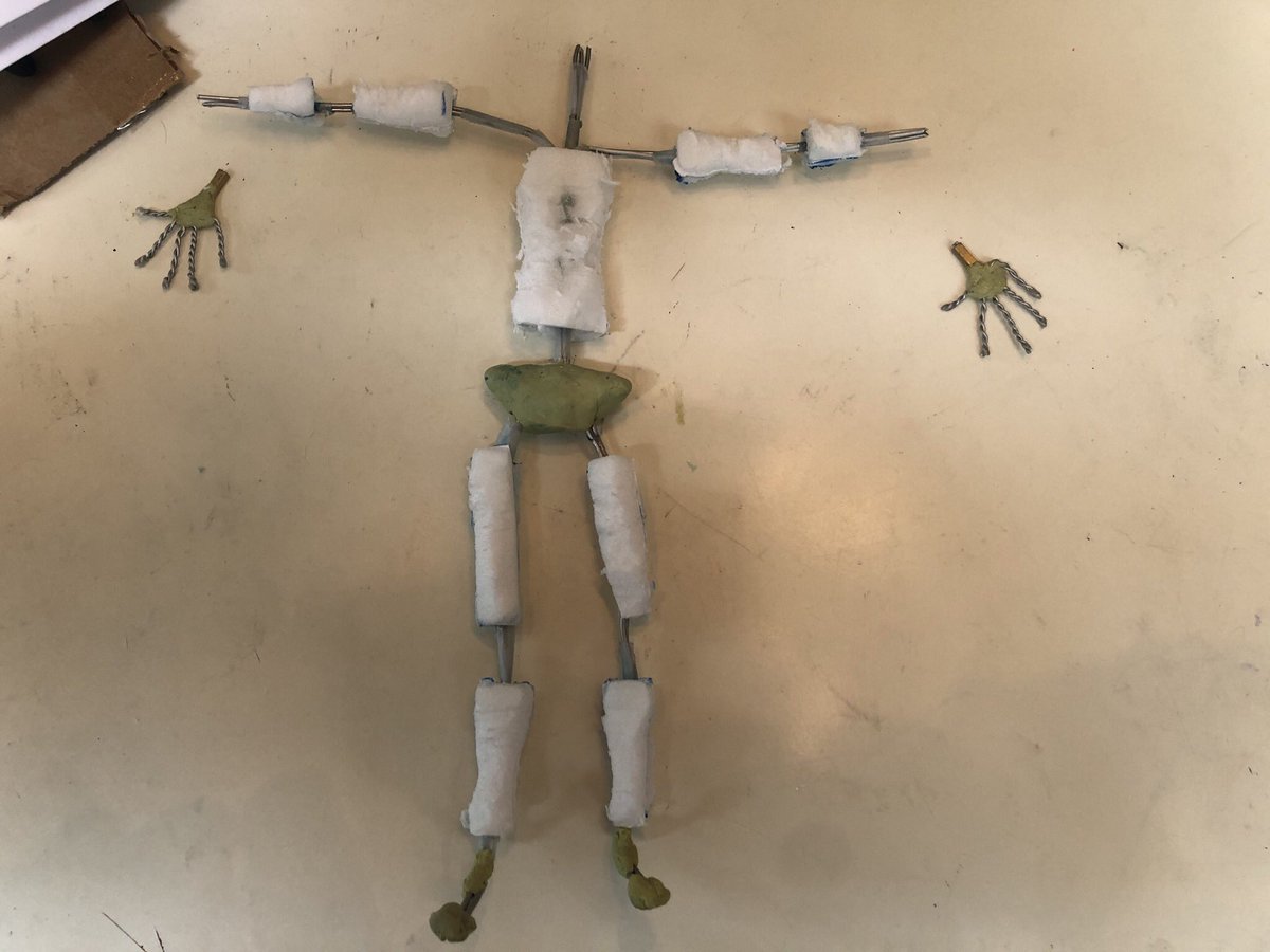 JustinWeg's tweet photo. 1st day of the Stop Motion Puppet Class. Thanks @JenniferKidd_ and https://t.co/kLOi041fSS !! #stopmotion #stopmotionarmature #stopmotionanimationpuppets #stopmotionanimation #stopmotionlovers #stopmo #puppets #animation #animatorsoninstagram https://t.co/b2ou57WA9c