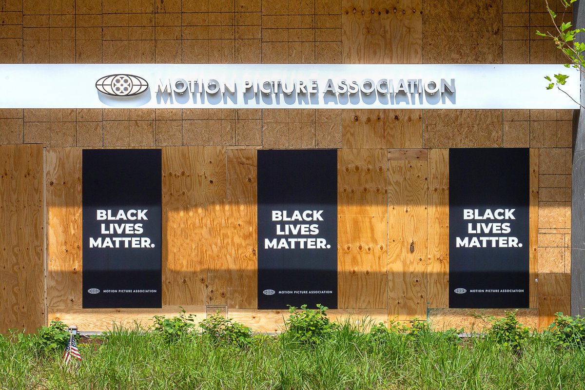 CharlieRivkin's tweet image. This isn't up for debate: #BlackLivesMatter

@motionpictures is proud to stand in solidarity with those who are protesting for what's right.