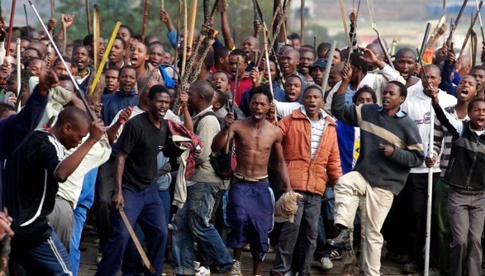 LephaiF's tweet photo. Phezu kwabo Comrade Students..
We want Laptops &amp; 30GB now ✊🏿✊🏿✊🏿
#ULMustFall https://t.co/AuaxbXwSww