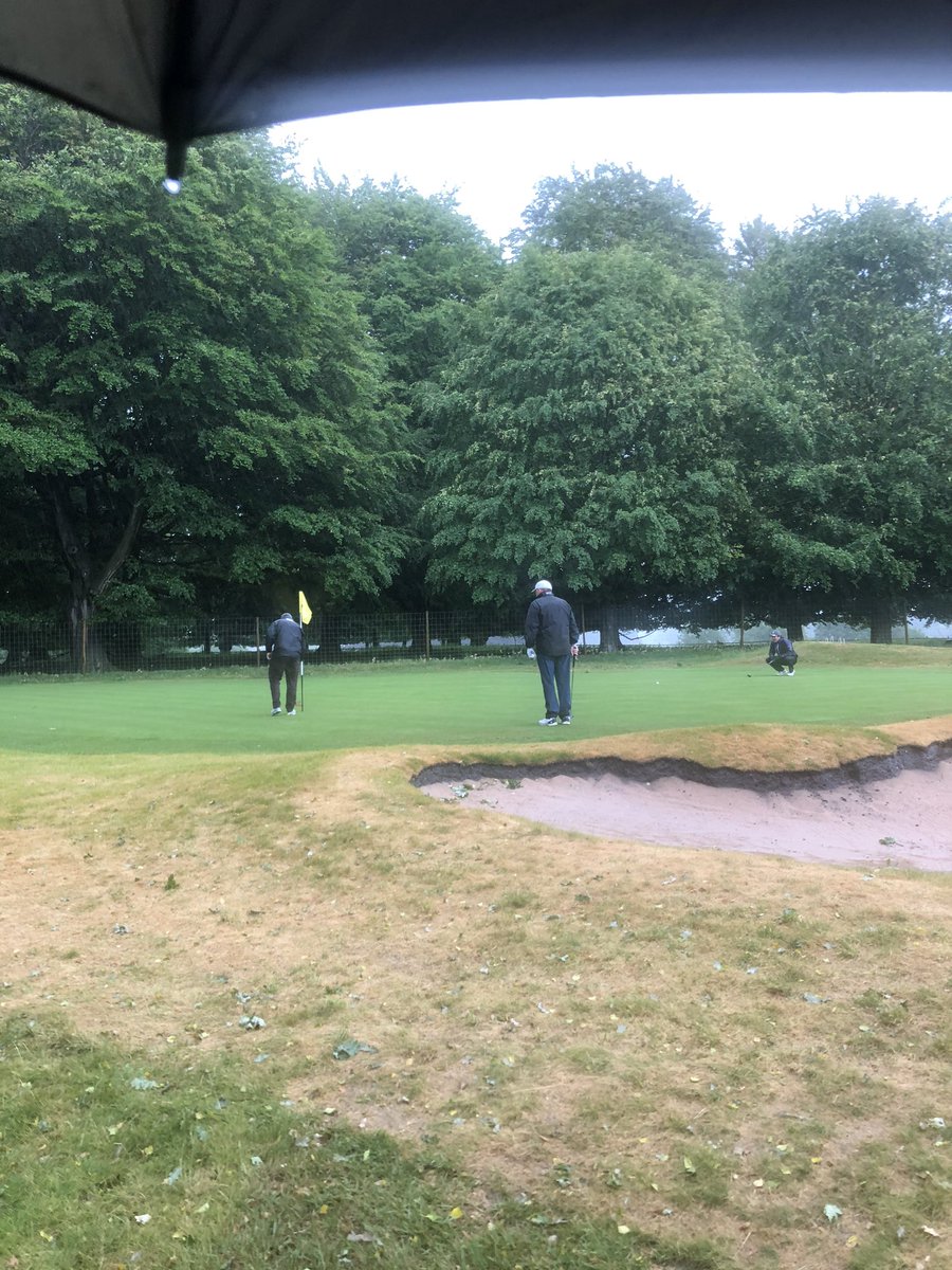KnutsfordGolf's tweet image. What a day we’ve all had on this fantastic #golf course. A big well done to the @kgc_greens team, greens are looking awesome, new 🕳 work very well and the drainage on the 9th &amp;amp; 18th is now sorted. We hope all enjoyed your round today? ⛳️🌧☔️☀️ #Golflife on the #golfcourse