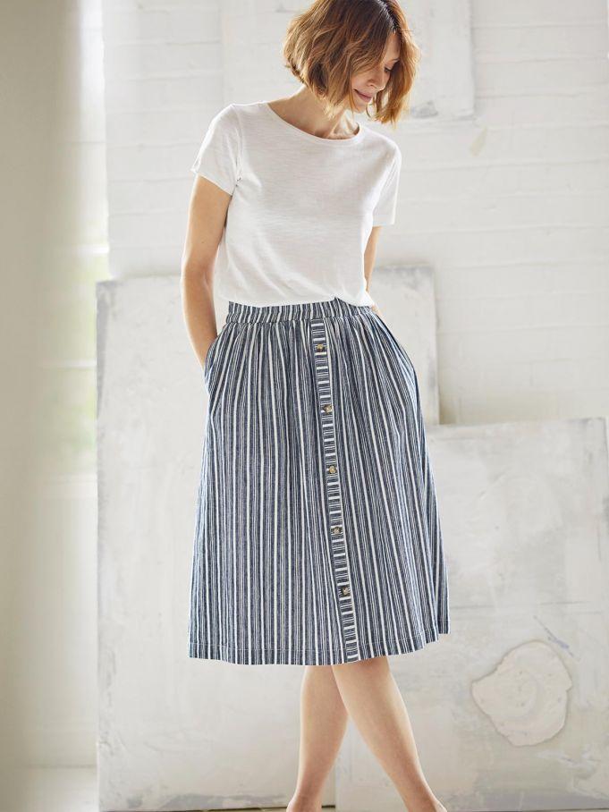 TheVoewood's tweet photo. Hello June! 20% OFF - ENDS MIDNIGHT SUNDAY - https://t.co/kH7QnNGW67 https://t.co/MBuOHAISKA