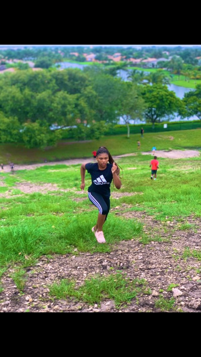 TrackgirlT's tweet photo. Your soul is the power and core of who you are ! Feed it well ... when you stay on purpose and refuse to be discouraged by fear , you align with the infinite possibilities that exist. https://t.co/gJvi2fV2LM