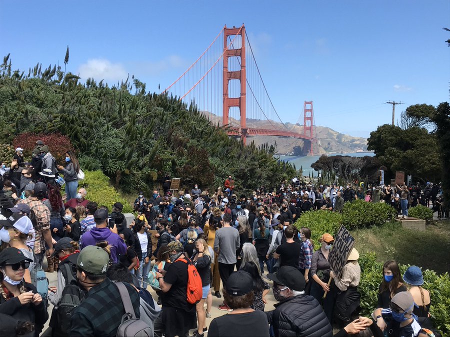 EZ2b2tlUMAE6pLJ?format=jpg&name=900x900